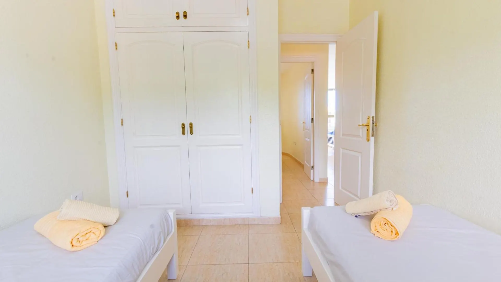 Bright 2 Bedroom Apt By Dream Homes Tenerife Puerto de Santiago  0*, Puerto de Santiago (Tenerife) Spain